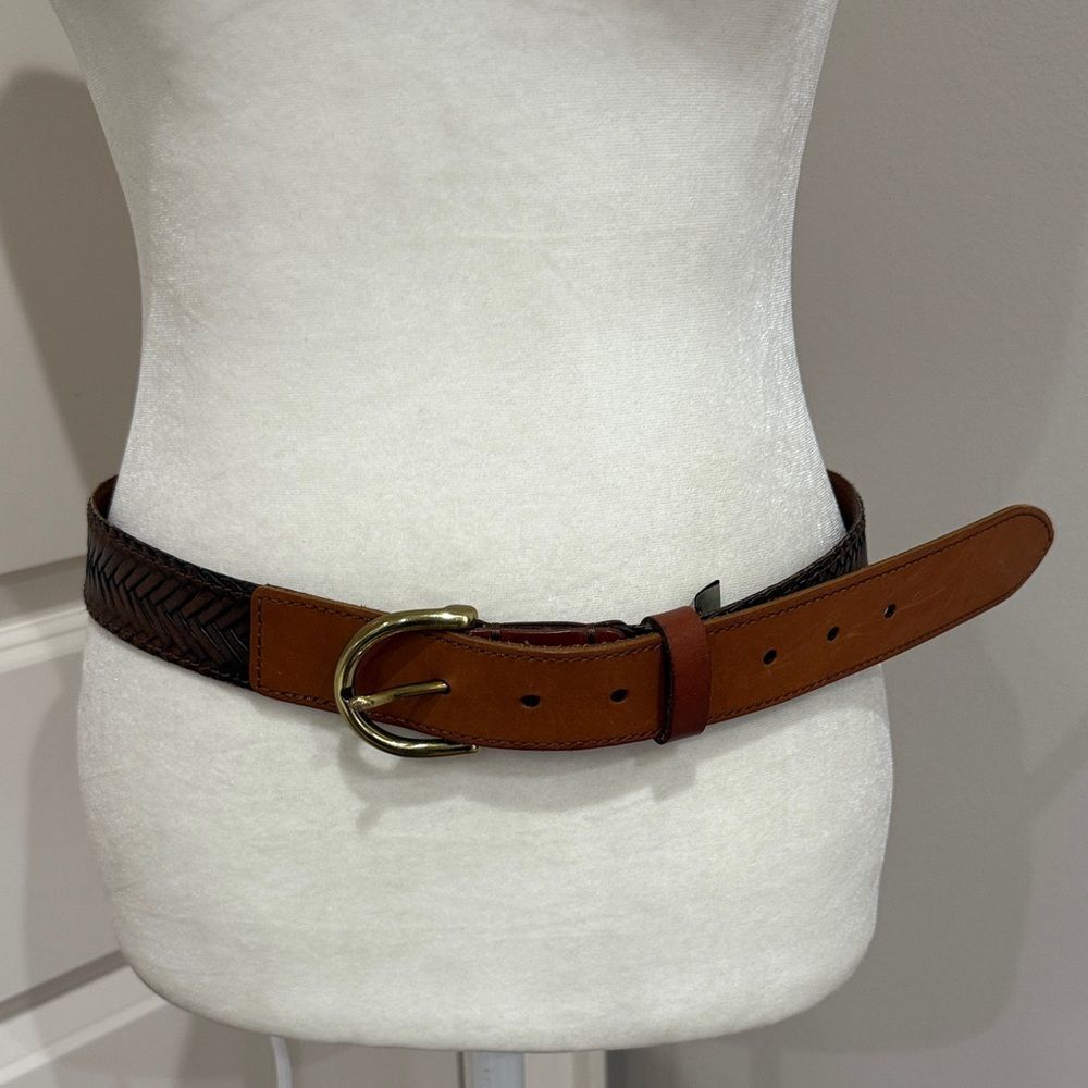 Fossil Two-Tone Leather Belt with Gold Buckle Size Medium